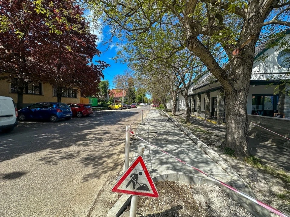 Új parkolóhelyek épülnek Törökbálinton