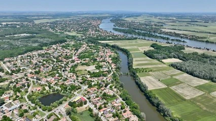 Új evezős pihenő épül Szigetbecsén - A Duna-part turisztikai vonzerejét erősíti a fejlesztés