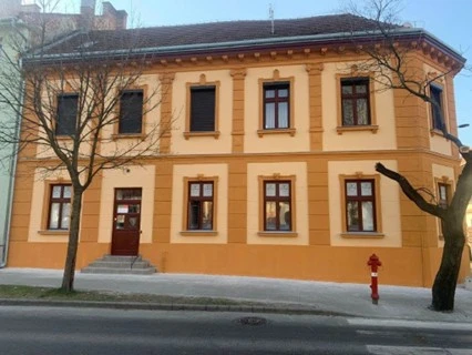 Pályázati felhívás Budaörsön iroda bérbeadására