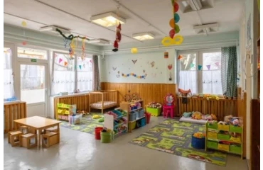 Betöltetlen bölcsődei férőhelyekre hívja fel a figyelmet a Váci Humán Szolgáltató Központ
