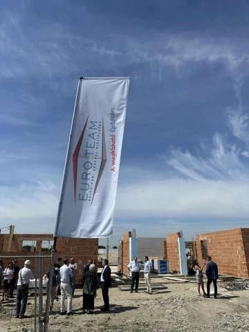 Új Bölcsőde Halászteleken