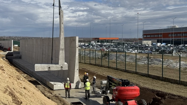 Repülőtér-fejlesztés - Óriási földmunkák zajlanak Ferihegyen