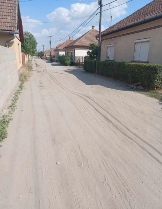 Településünk útjainak rendbetétele elindult!
