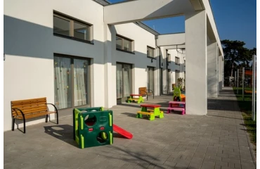 Budai agglomerációs városban épült - Érden - 84 férőhelyes bölcsőde