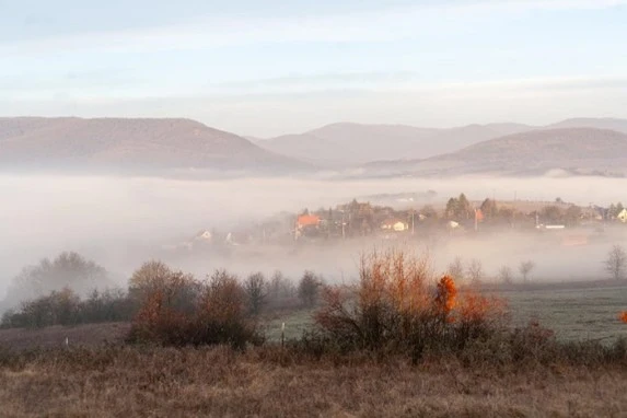 Elkezdődött az új településközpont építése Szokolyán
