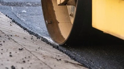 Jelentős közlekedési fejlesztés indul Abonyban