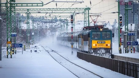 Történelmi bejelentés: Hosszú évek után valódi előrelépés jöhet a Budapest–Veresegyház–Vác-vonalon