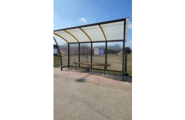 Új buszmegálló Kókán!