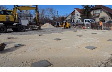 Itt a jó idő és ezzel egyidőben elindultak a beruházások is Vecsésen