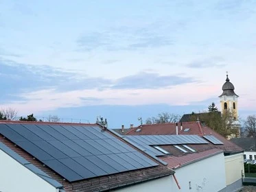 Zöldítjük a zsámbéki hivatal és a mentőállomás épületét