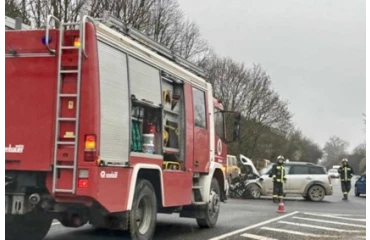 Jelzőlámpa kerül az 1-es főút problémás kereszteződésébe Pátynál