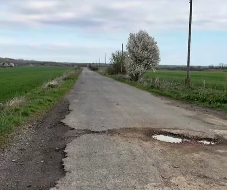 Jó hír a kartali és versegi lakosoknak: Megújul a Fenyőharaszti út!
